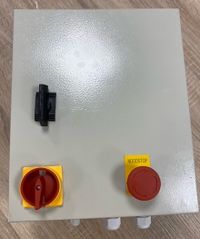 Schaltkasten mit Fernbedienung für Hydraulikaggregat